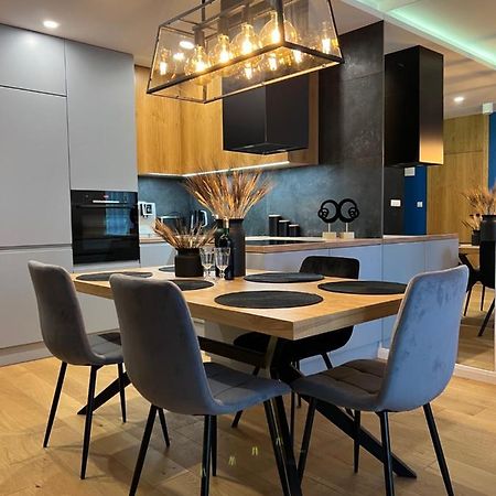 Family & Business Elegant Apartments, Kadzielnia, Wdk, Stadion Korona -1 Bedroom, Terrace, Garage, New! Kielce Luaran gambar