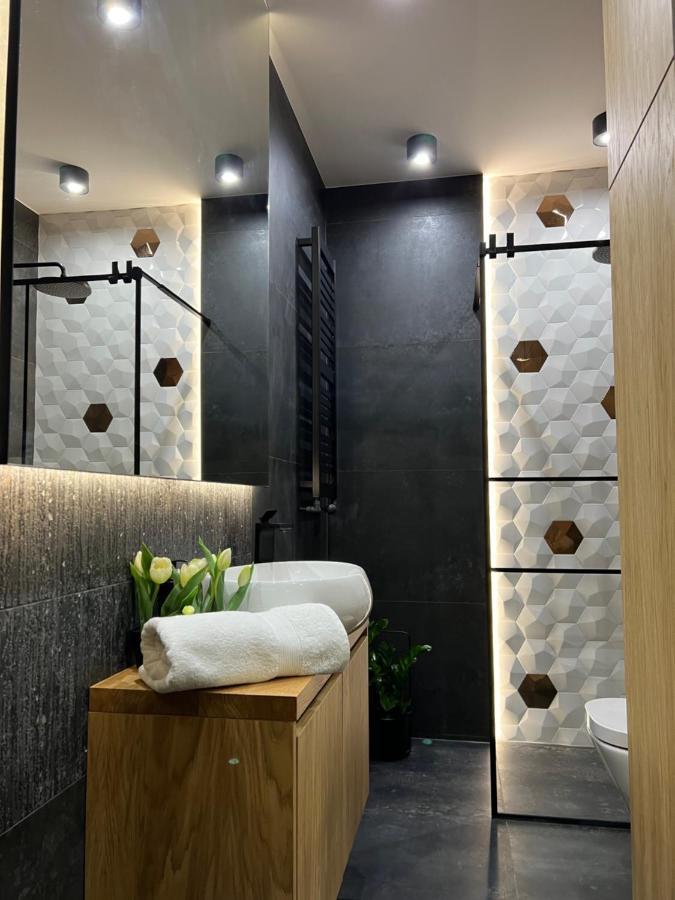 Family & Business Elegant Apartments, Kadzielnia, Wdk, Stadion Korona -1 Bedroom, Terrace, Garage, New! Kielce Luaran gambar